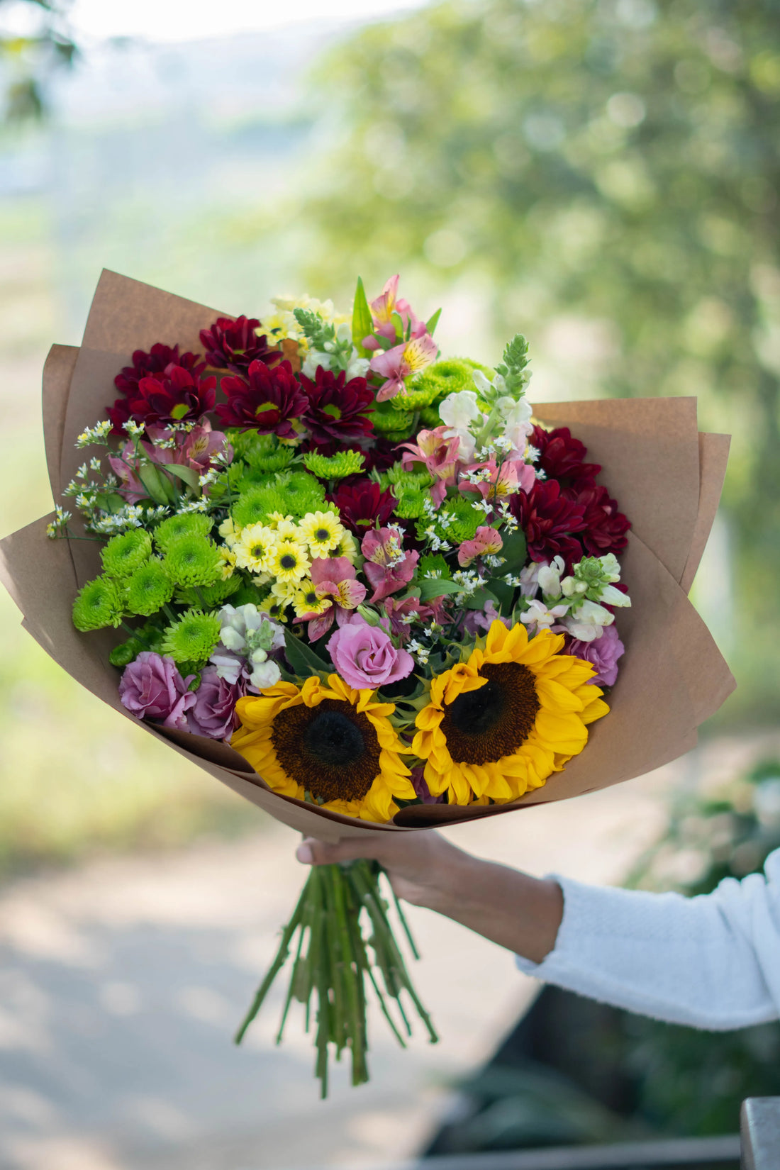 Bhai Dooj Gifts in Bangalore: Flowers for Your Brother or Sister